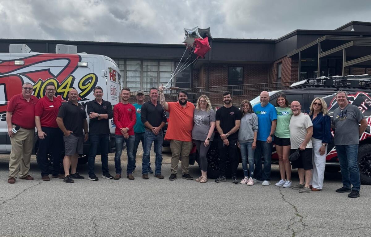 Paragould Couple Wins News Roof