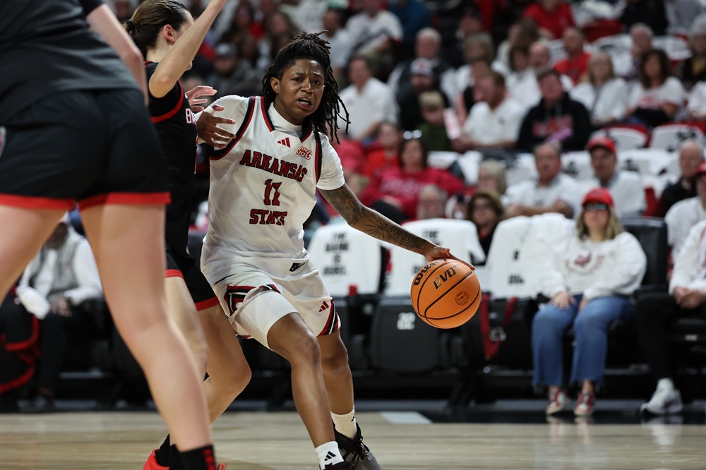 A-State Women's Basketball: Red Wolves Fall in Season Opener to Ball State, 68-66