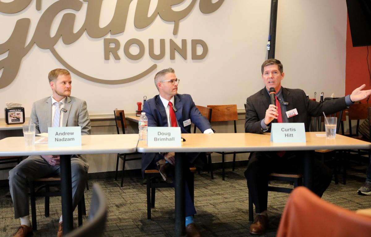 curtis hitt speaks during the kiwanis club debate