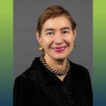 headshot for julia wintner