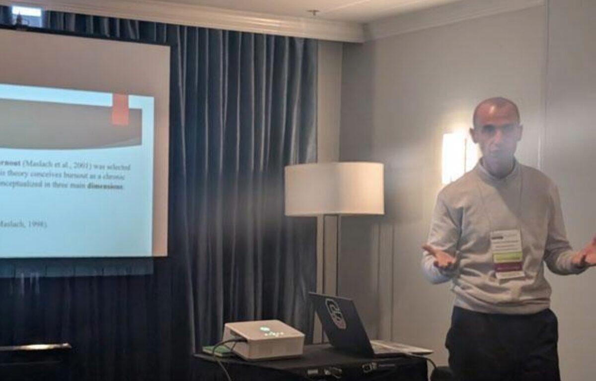 Dr. Eduardo Torrecillas Sanchez during his presentation.