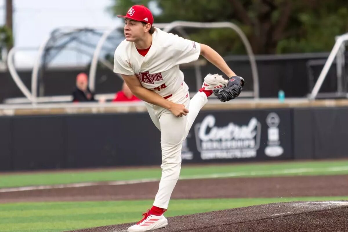 Astate falls in pitcher duel