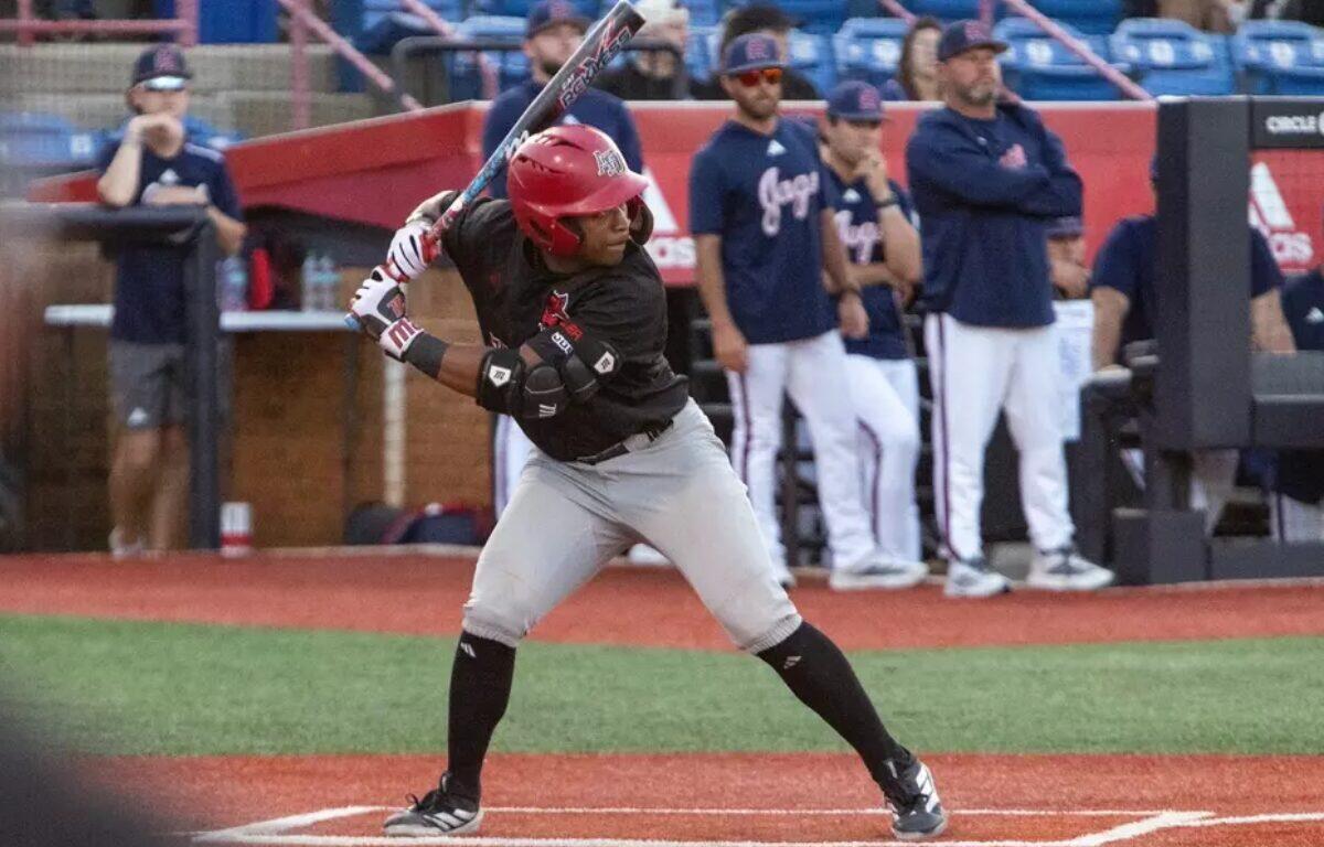 baseball player at abt for redwolves