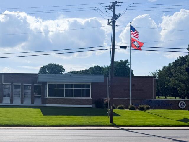 front of police department in jonesboro ar