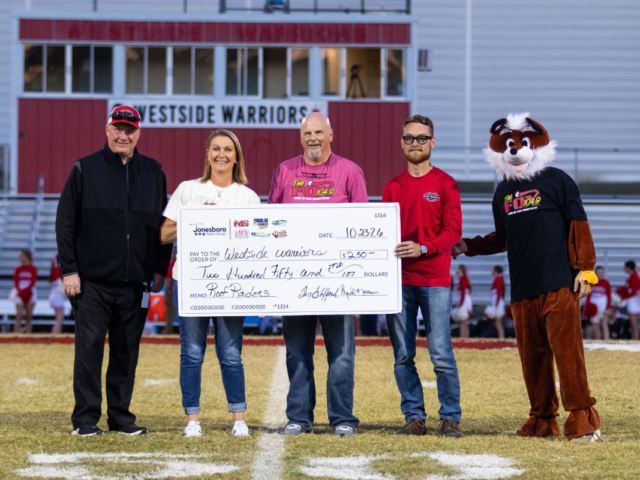 Westside Warriors Score Double Victory in Fox Football Faceoff Warriors defeat Trumann 28-12 and earn $250 for athletic booster club; Nettleton at Valley View up next